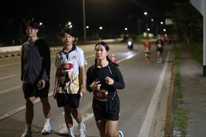 BIB: 
                            <button type="button" onclick="openModal(27834257)" class="btn btn-primary btn-sm float-right btn-popup" data-toggle="modal" data-target=".modal-high-quality">
                        <i class="fas fa-shopping-cart"></i> Add to Cart
                    </button>
                                            <button type="button" onclick="isThisMe(27834257, true)" class="btn btn-success btn-sm float-right btn-popup btn-isme hidden" data-toggle="tooltip" data-placement="bottom" title="นี่คือรูปของคุณใช่ไหม คลิกที่นี่เพื่อเอาเข้าอัลบั้ม">
                        <i class="fas fa-plus"></i> Add to album
                    </button>
                    <button type="button" onclick="isThisMe(27834257, false)" class="btn btn-warning btn-sm float-right btn-popup btn-isnotme hidden">
                        <i class="fas fa-ban"></i> Remove from album
                    </button>